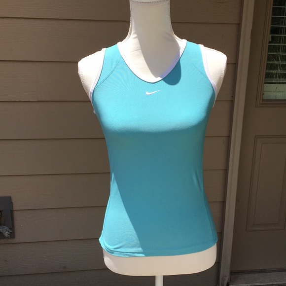 Nike Tops - 4/$20 Nike fit dry tank top